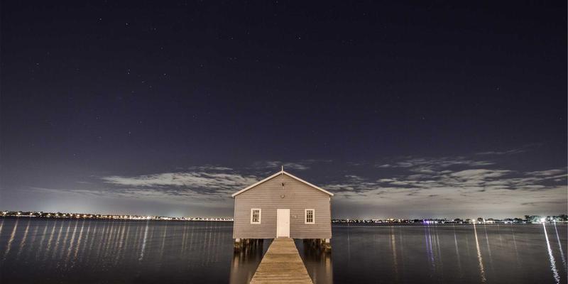 从娱乐新闻到深度解读：综合资讯App中“知识区”的崛起与市场变革